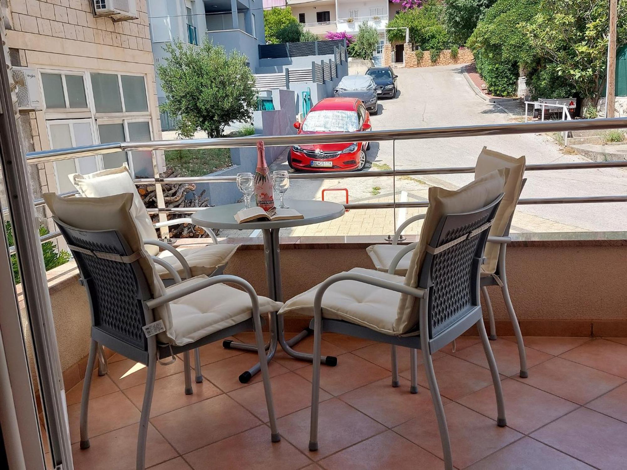 Apartmani Katarina Makarska Bagian luar foto