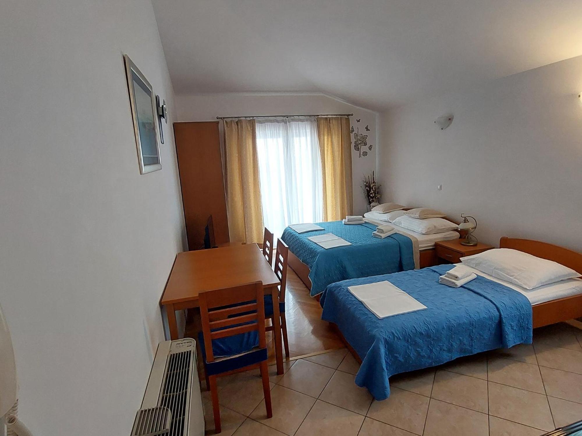 Apartmani Katarina Makarska Ruang foto